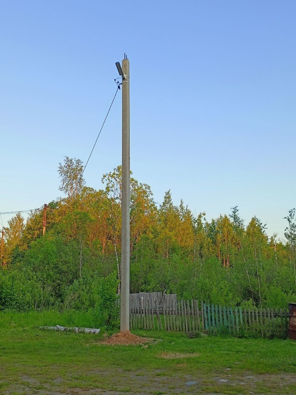 Установка новой линии уличного освещения.