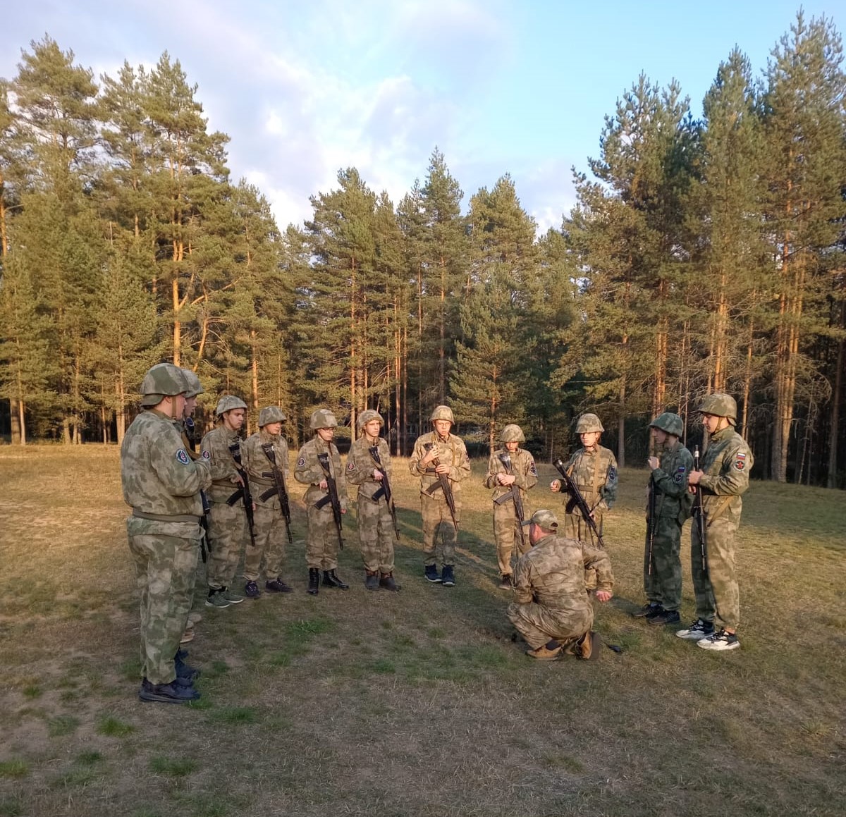 Участие в военно-полевых сборах.