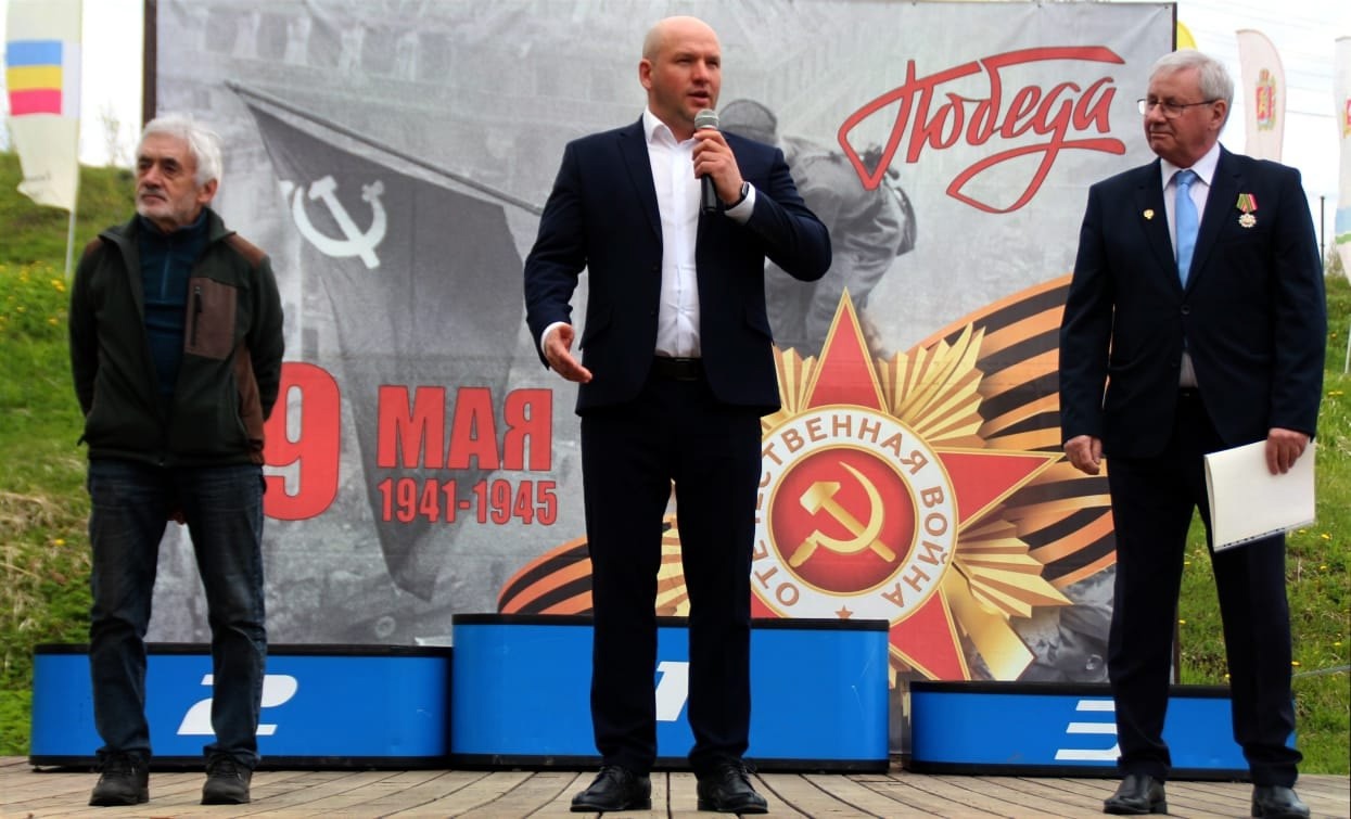 В Окуловке 15-18 мая проходит 18-й Кубок России по гребному слалому.
