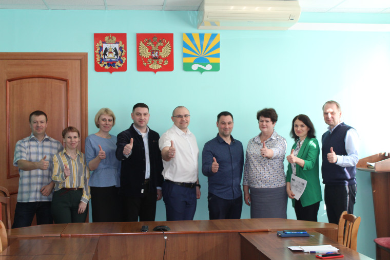 Защита проектов в рамках программы "Эффективный регион". Защита проектов в рамках программы "Эффективный регион".